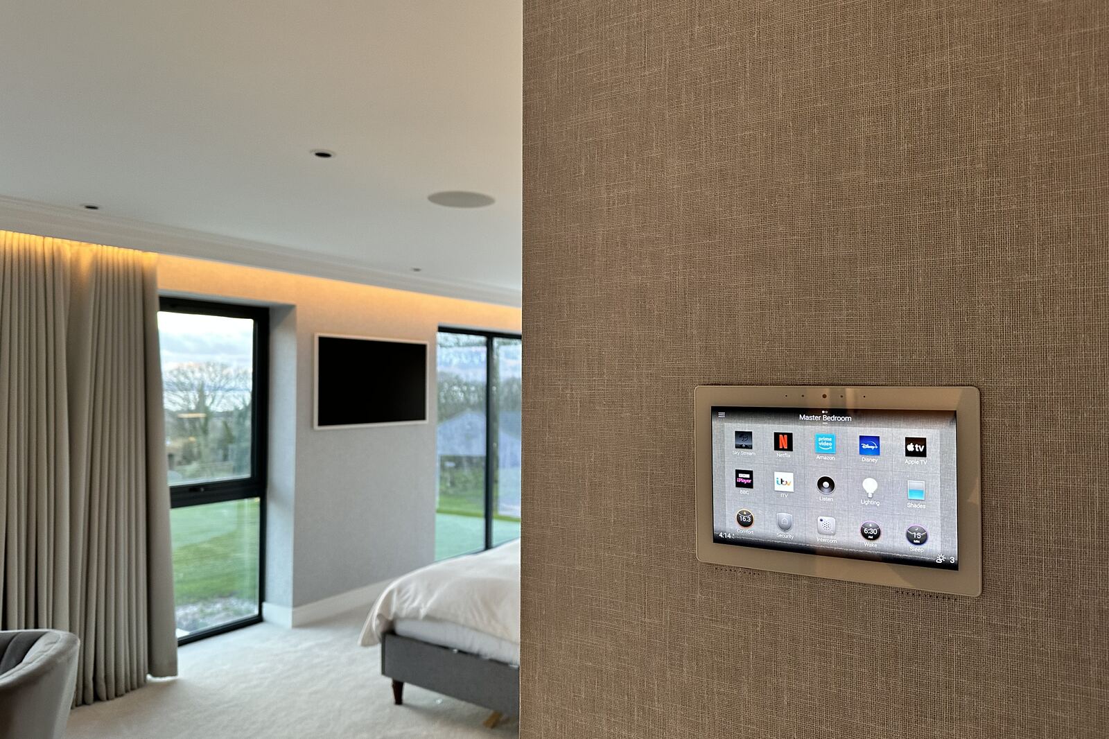 Sonor commercial audio install — multi-zone